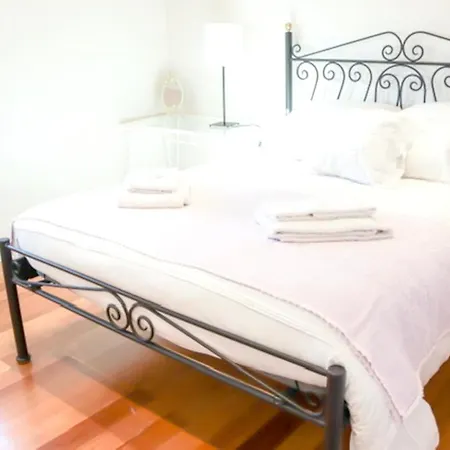 Daire Elegant In + Terrace + 120 M² Levada Grande