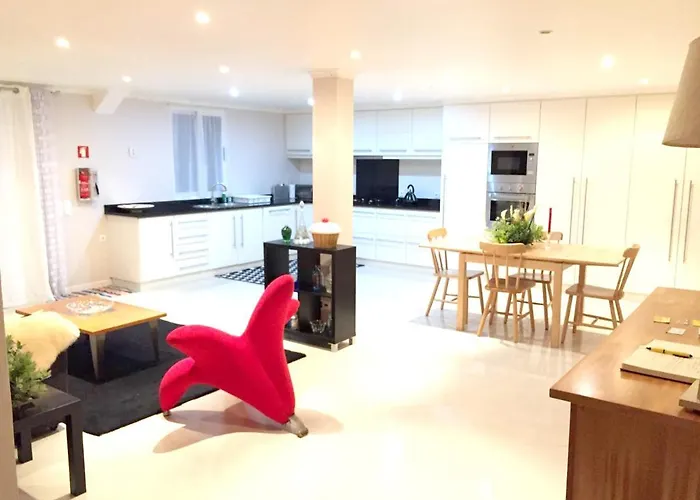 Appartement Elegant In + Terrace + 120 M² Levada Grande