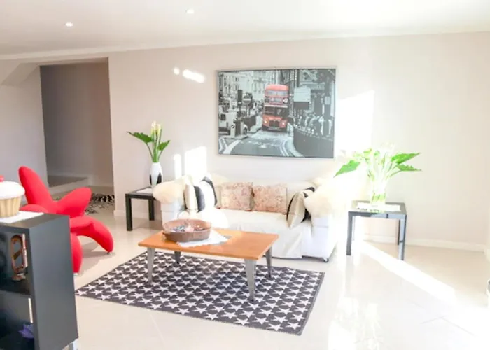 Elegant In + Terrace + 120 M² Appartement