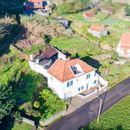 Διαμέρισμα Elegant In + Terrace + 120 M² Levada Grande