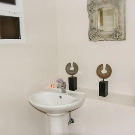 Elegant In + Terrace + 120 M² * Levada Grande